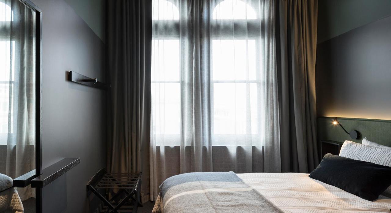 The Chamberson Hotel ดะนีดิน ภายนอก รูปภาพ A room at the hotel
